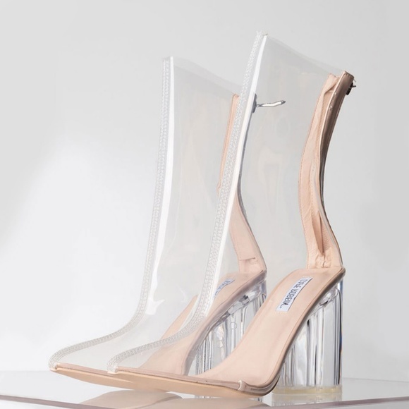 SZ 6 Transparent Clear Nude Booties Lucite Heels - Picture 2 of 5
